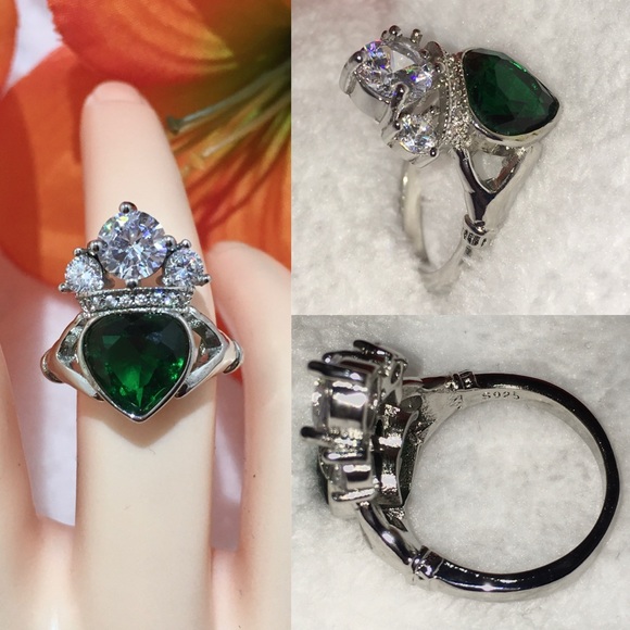 New Deluxe Emerald Zircon Chalada Heart Crown Ring - Picture 3 of 5